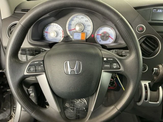 Used 2011  Honda EX image 15