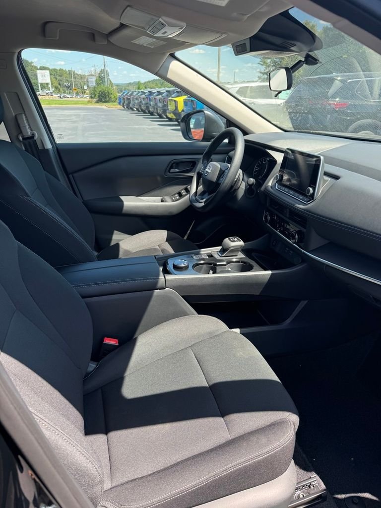 2026 Nissan Rogue S - Photo 20