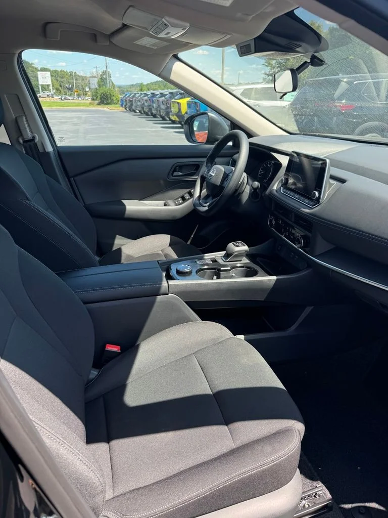 2026 Nissan Rogue S - Photo 20