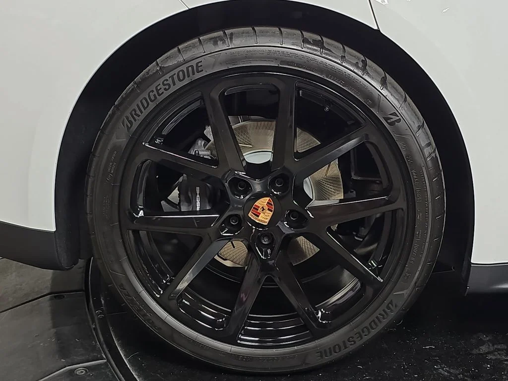 New 2026 White Porsche  image 29