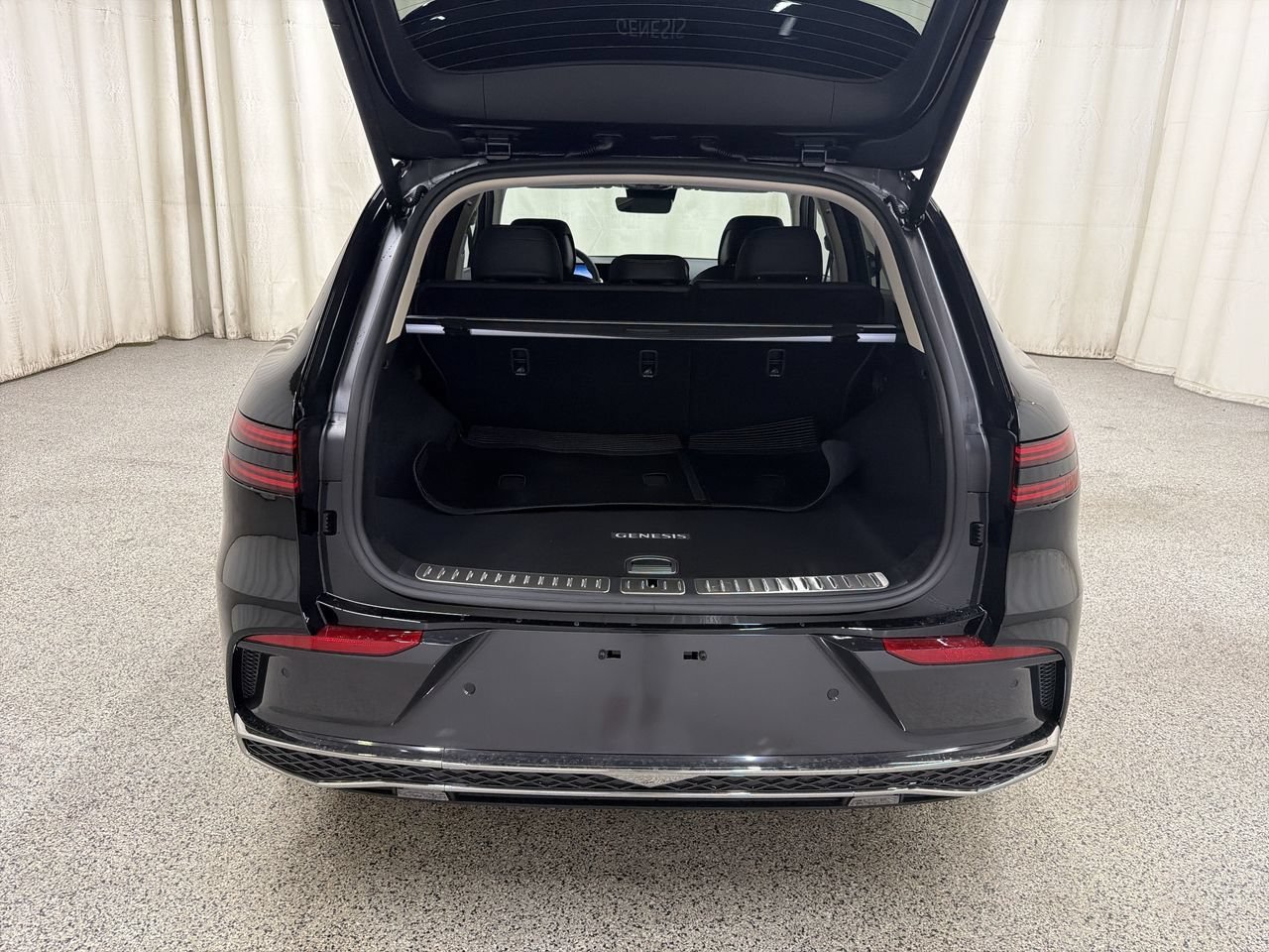 New 2026 Vik Black Genesis 2.5T SELECT image 17
