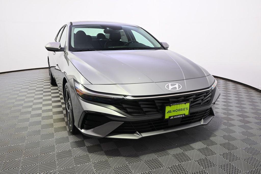 New 2026 Fluid Metal Hyundai Limited image 9