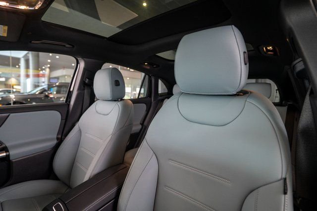 Used 2026 Black Mercedes-Benz GLA 250 image 13