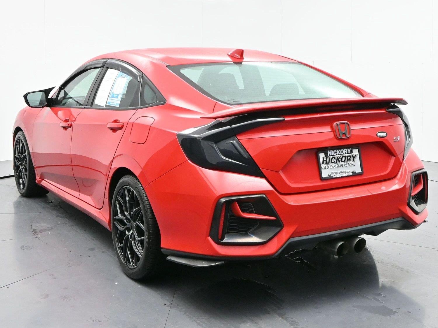 Used 2020 Rallye Red Honda SI image 6