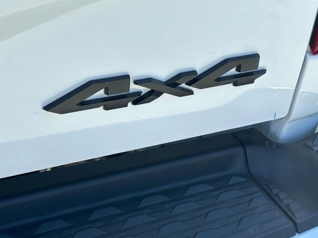 New 2025 White Ram Big Horn image 7