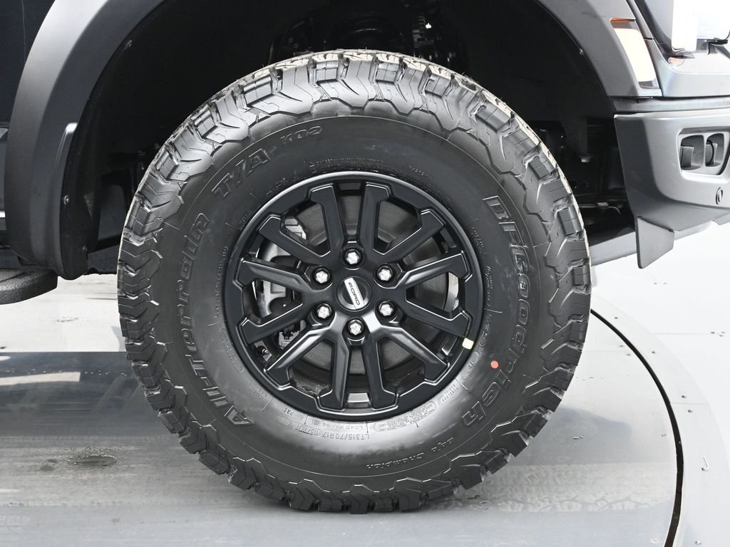 New 2026 Agate Black Metallic Ford Raptor image 25