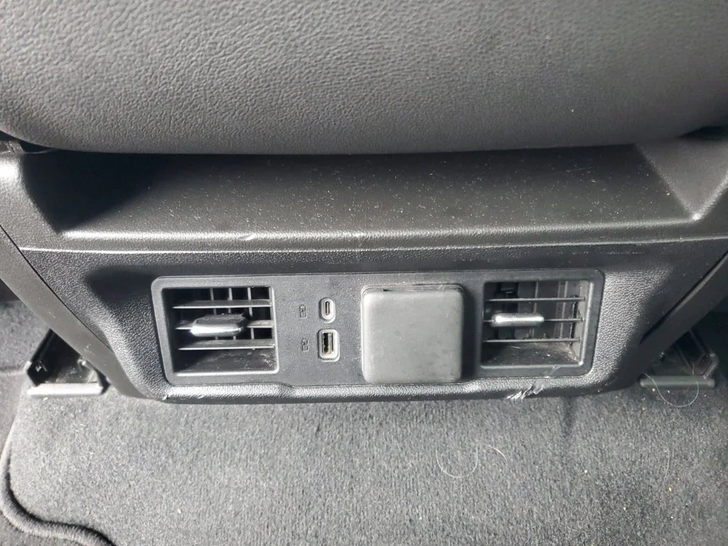 Used 2025 Black GMC SLT image 17