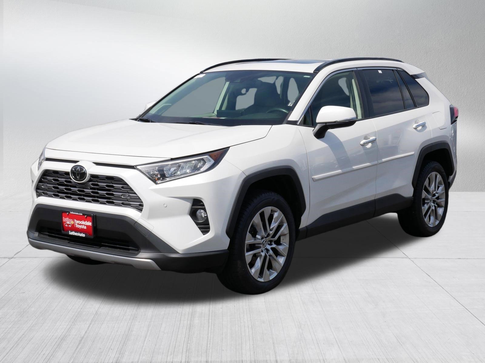 Certified Used 2020 BLIZZARD PEARL Toyota Limited image 3