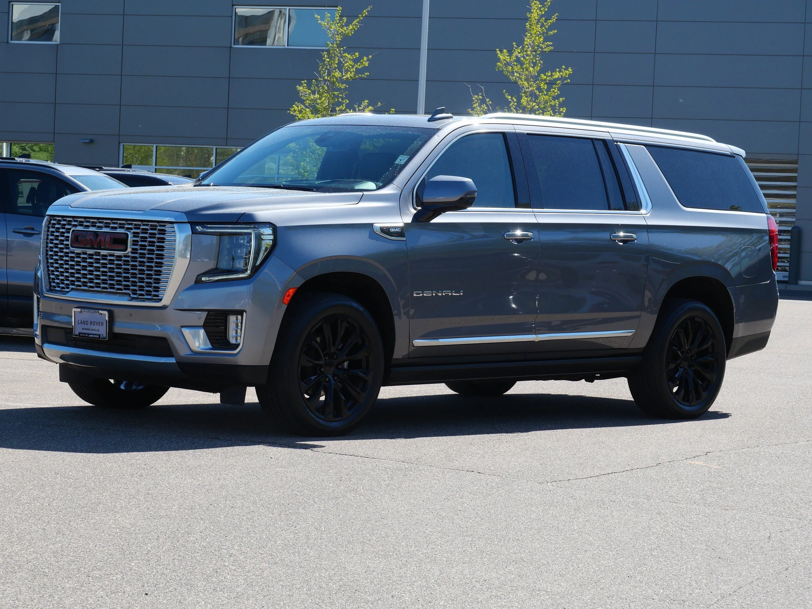 2021 GMC Yukon Denali AWD's photo