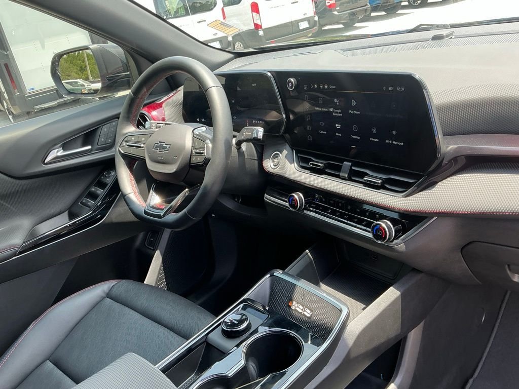 Used 2025 Black Chevrolet RS image 20