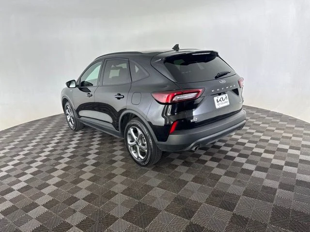 Used 2025 Black Ford ST-Line image 9