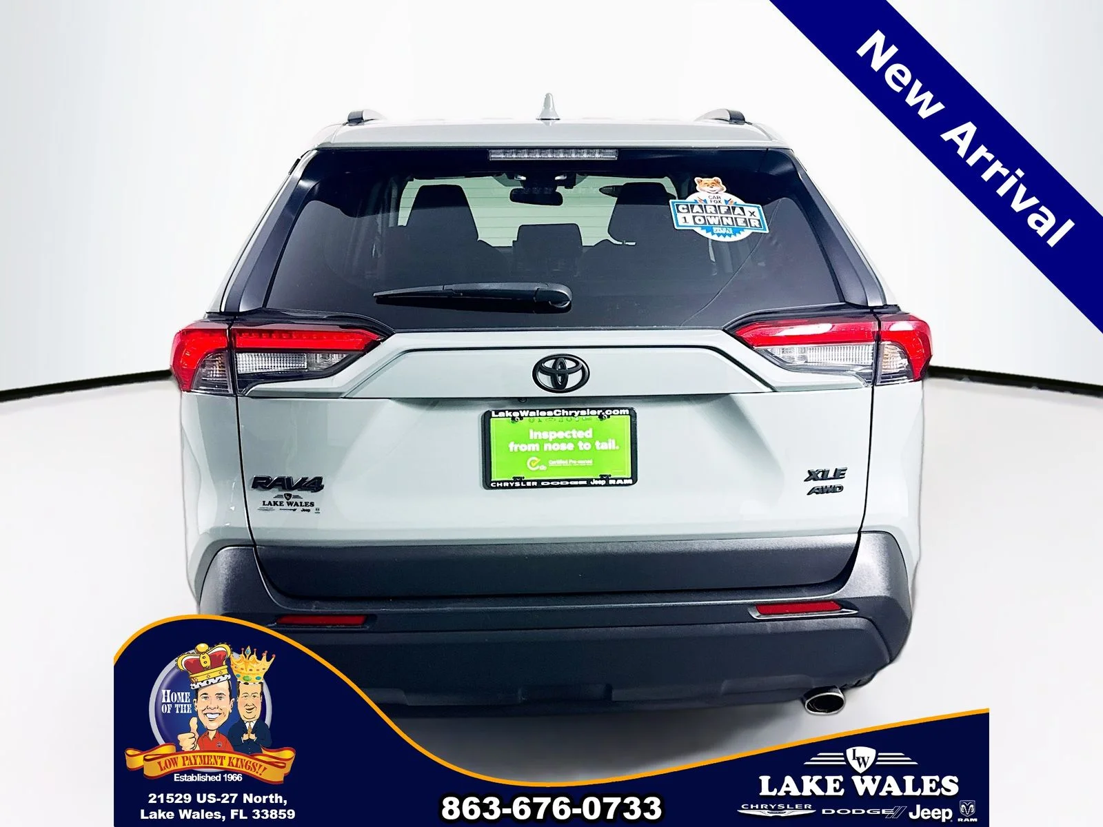 Certified Used 2022  Toyota XLE image 6