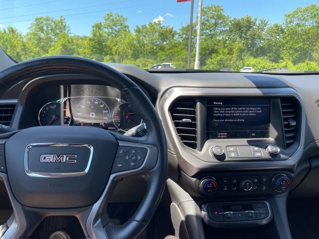 Used 2022 White GMC AT4 image 14