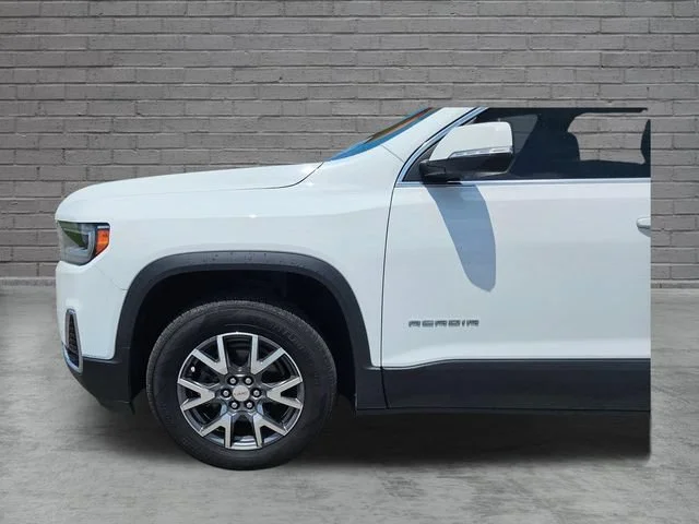Used 2023 Summit White GMC SLT image 27