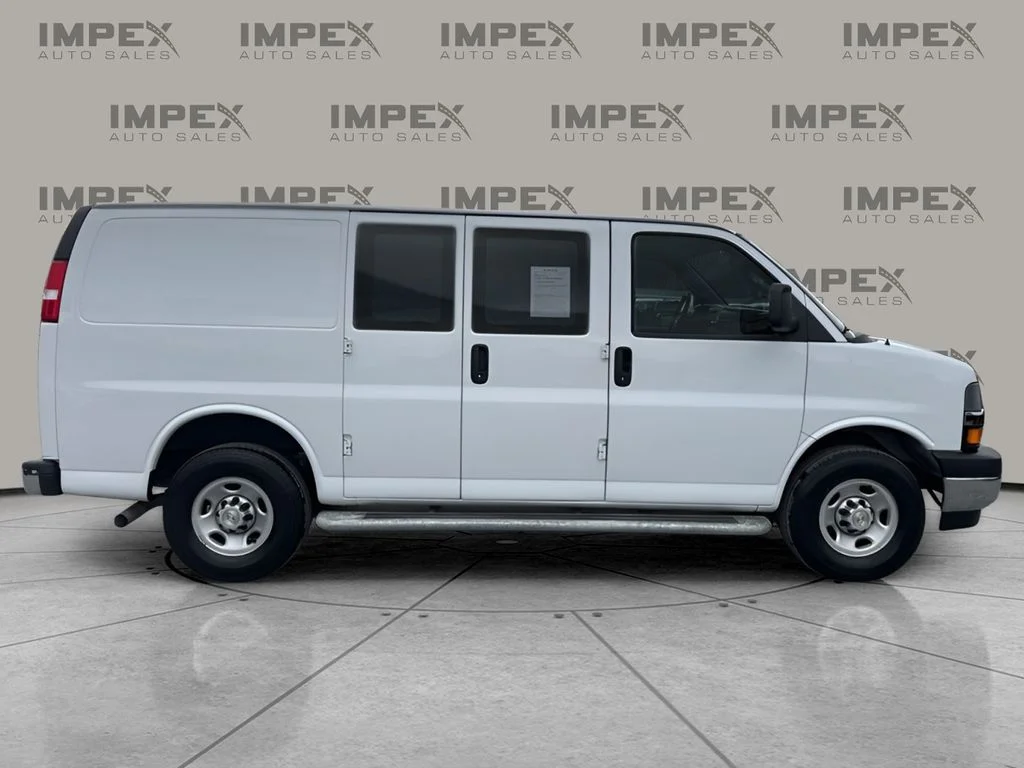 Used 2024 White Chevrolet Work Van image 6