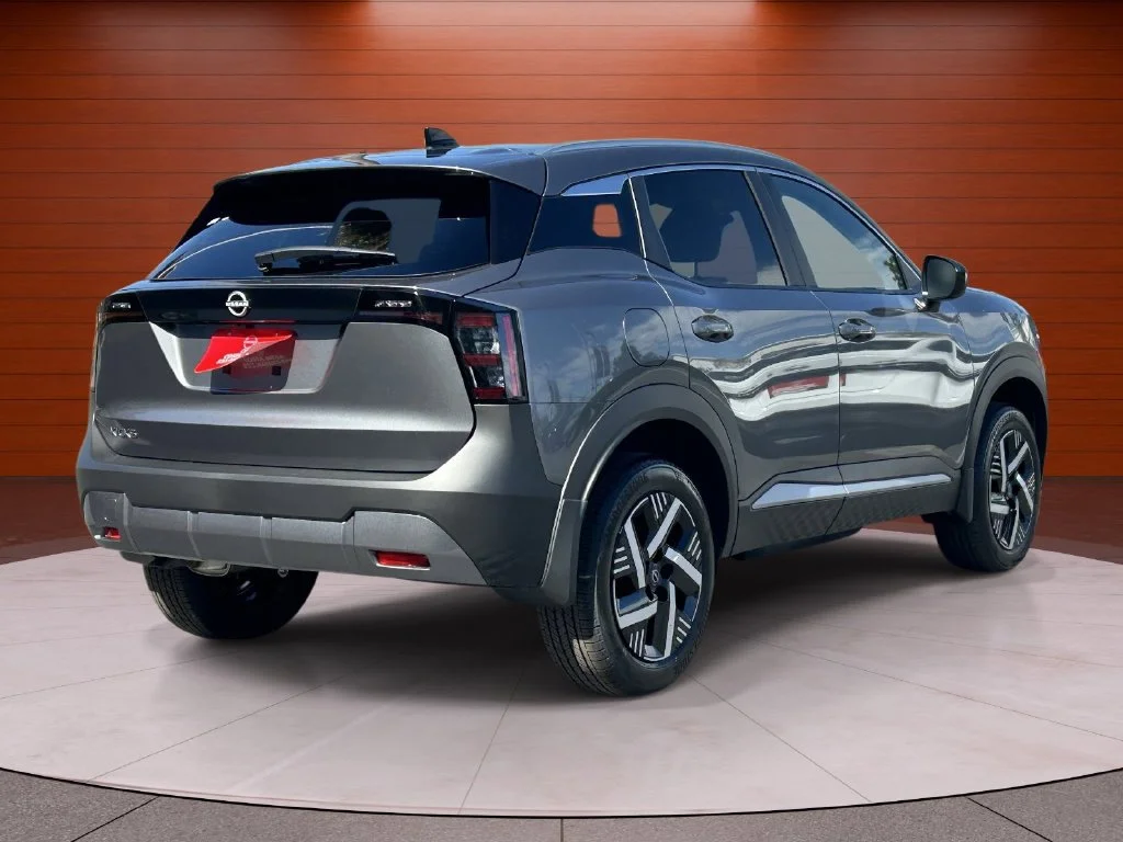 New 2027 Gun Metallic Nissan SV image 4