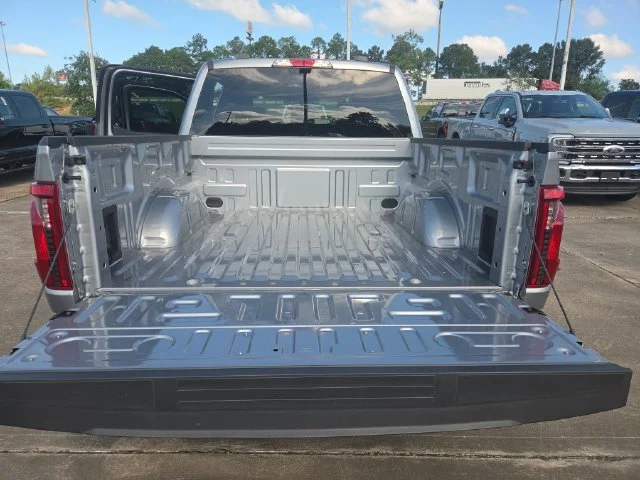 New 2026 Silver Ford XLT image 24
