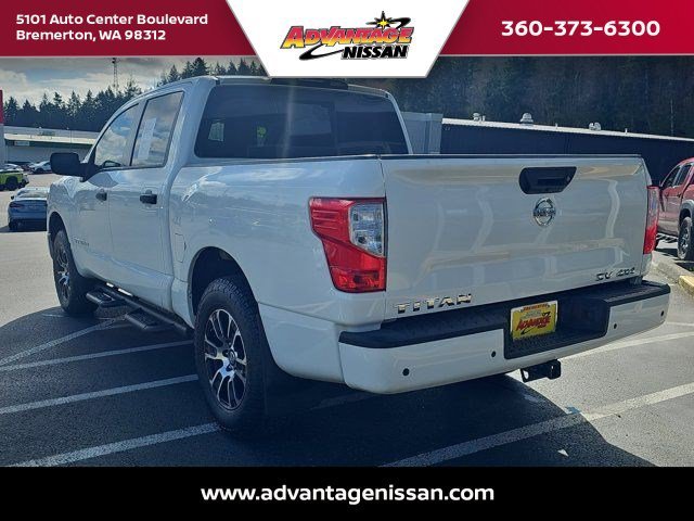 Used 2022 Glacier White Nissan SV image 3