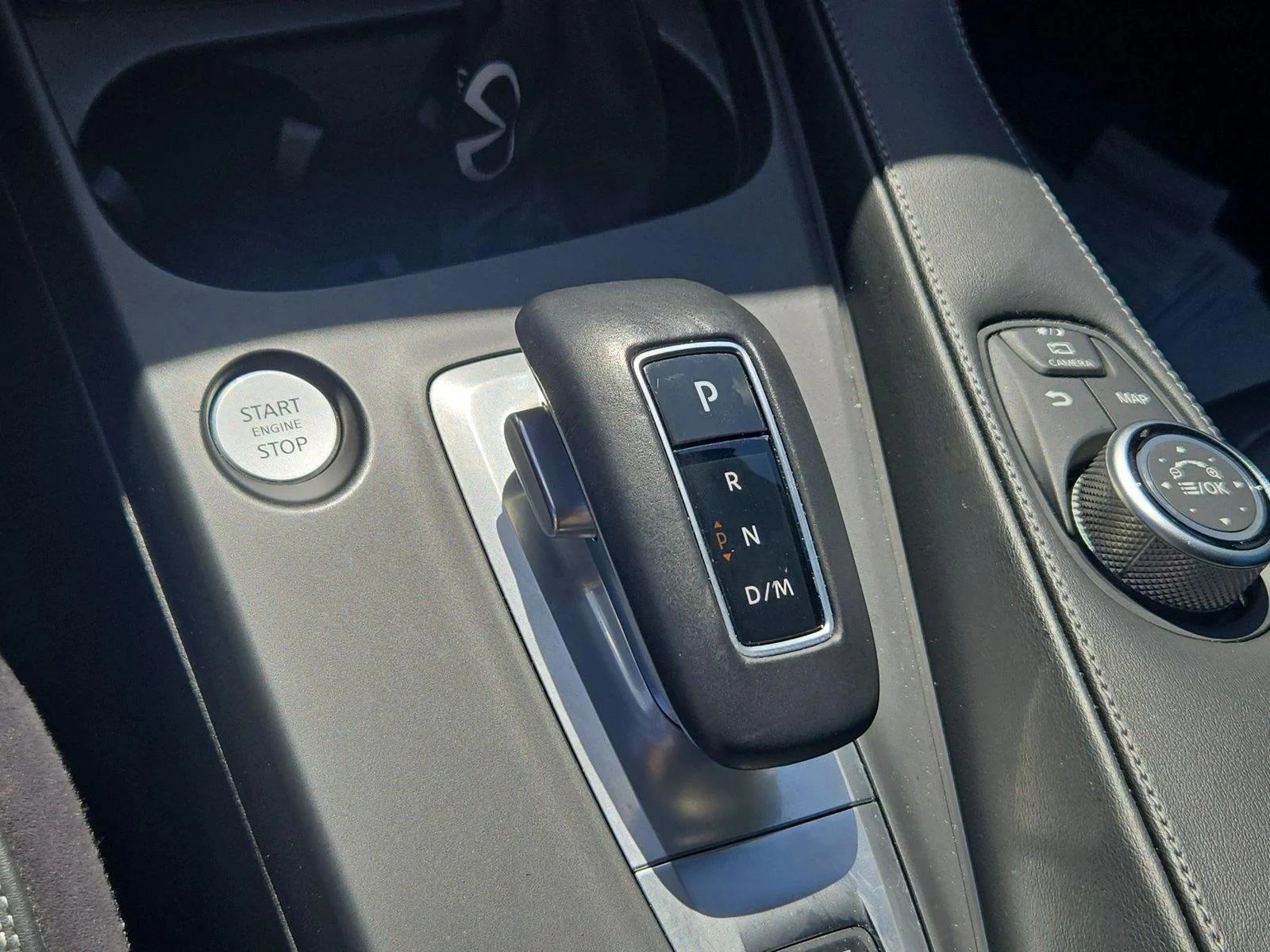 Used 2024 Graphite Shadow INFINITI SPORT image 11