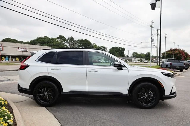 Used 2024 Platinum White Pearl Honda Sport image 11