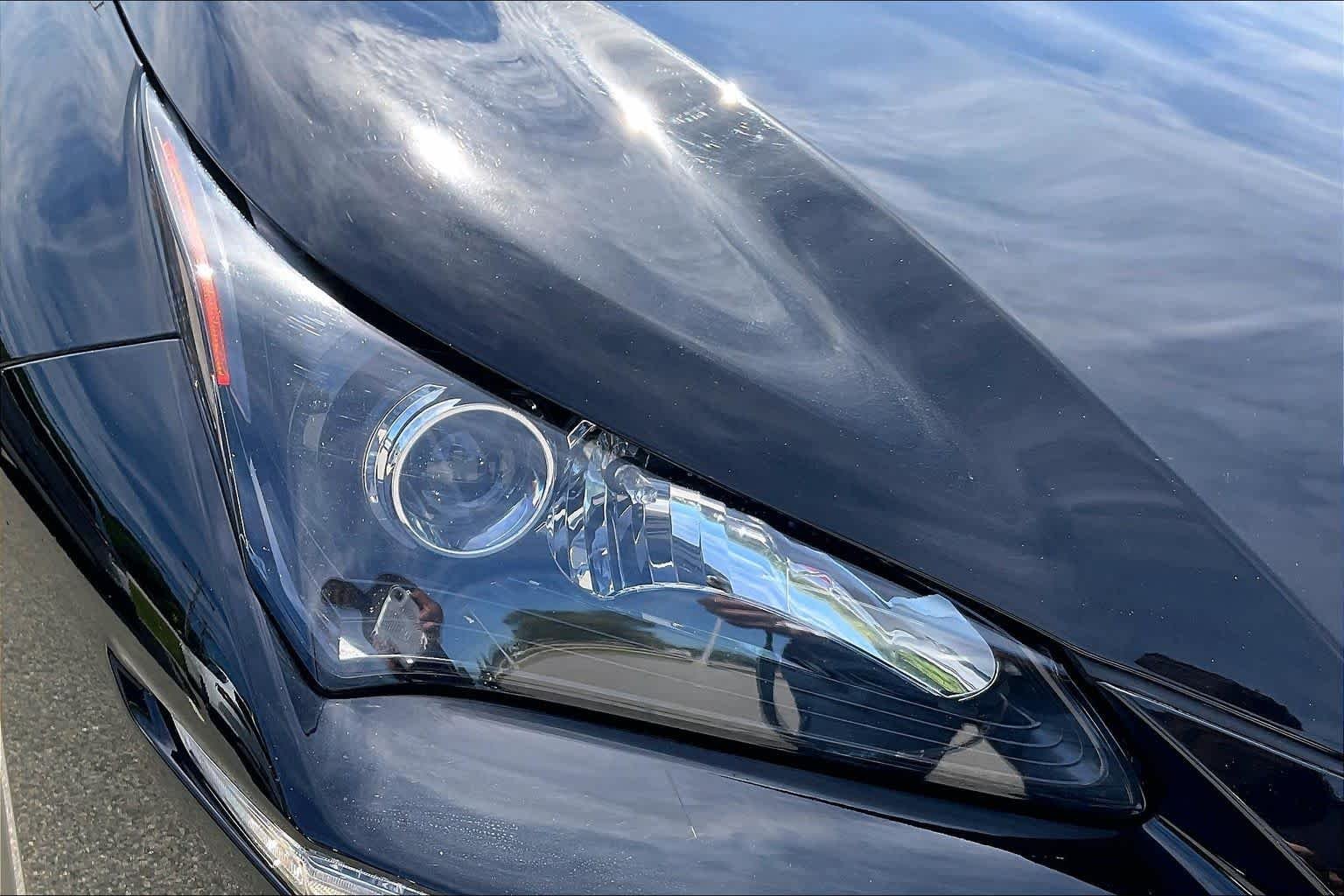Used 2017 Obsidian Lexus  image 26
