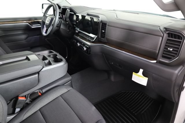 2026 GMC Sierra 1500 SLE - Photo 15