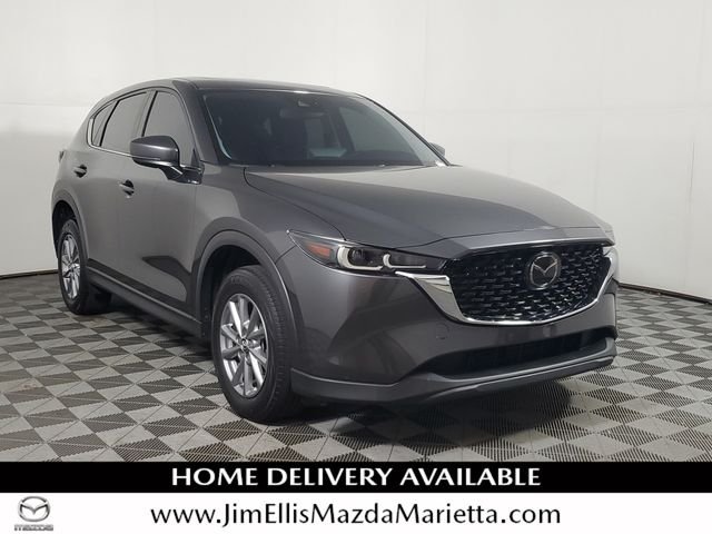 2023 Mazda CX-5 S Preferred package Auto AWD's photo