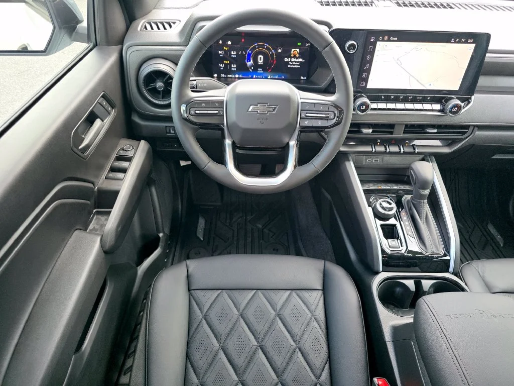 New 2026 White Chevrolet Trail Boss image 29