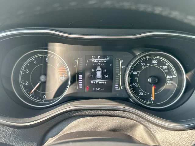 Used 2020 Black Jeep Latitude Plus image 18