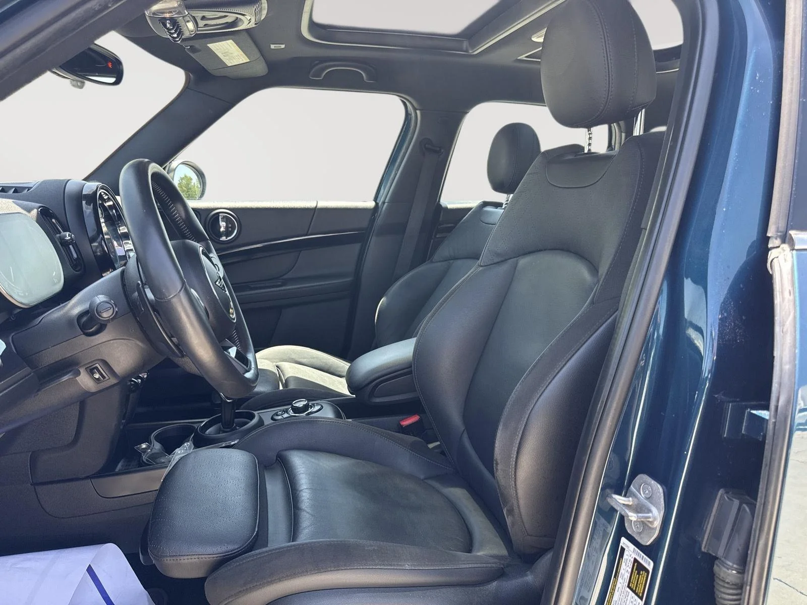 Used 2022 BLUE MINI Cooper S image 4