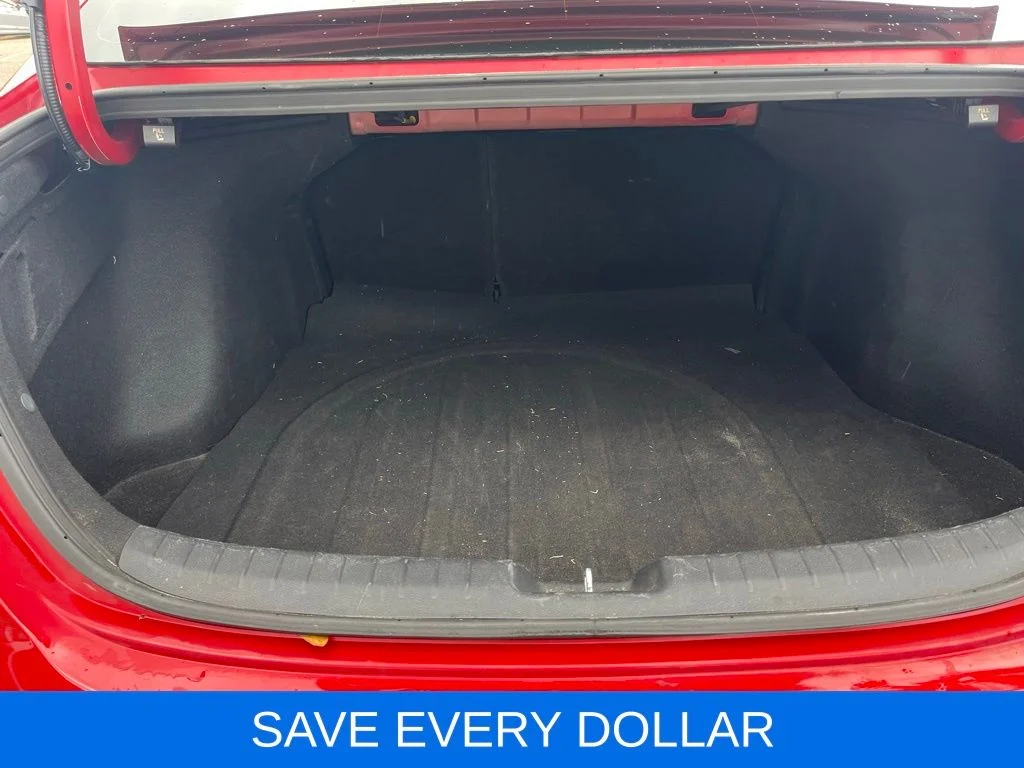 Used 2020 Red Kia LXS image 6