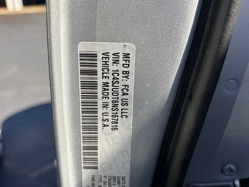 Used 2022 Silver JEEP SERIES III image 10