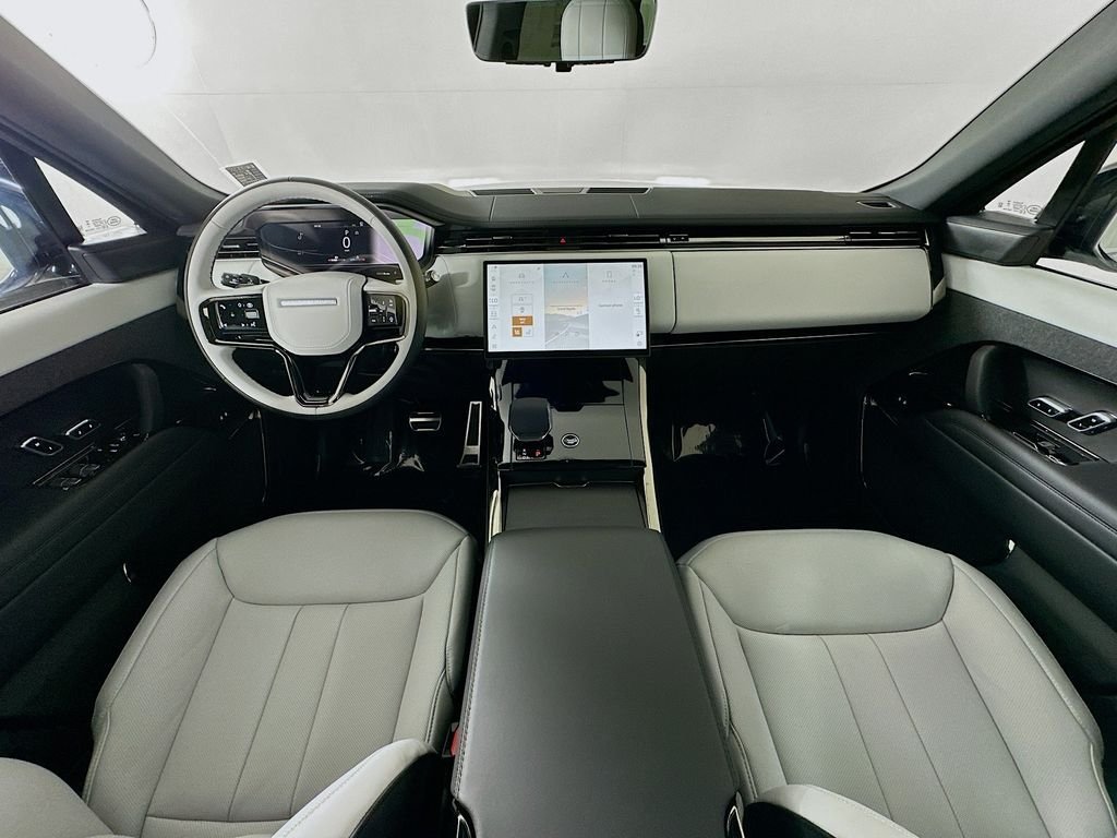 New 2026 Varesine Blue LAND ROVER Dynamic SE image 25