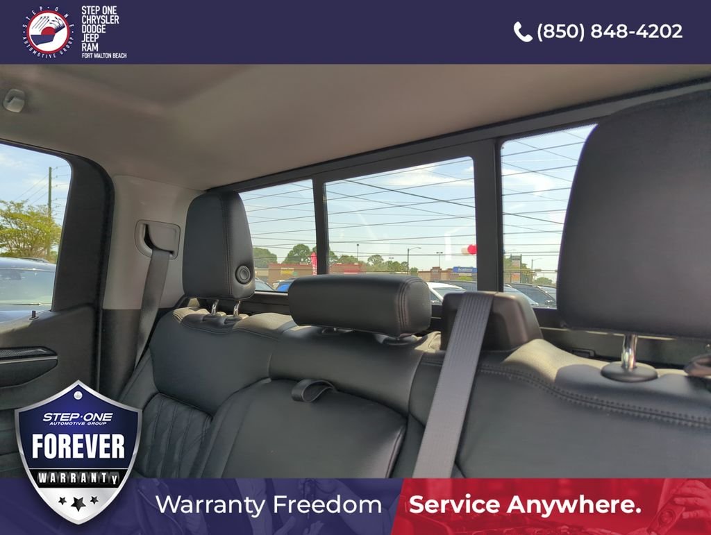 Used 2023 Black GMC Elevation image 28