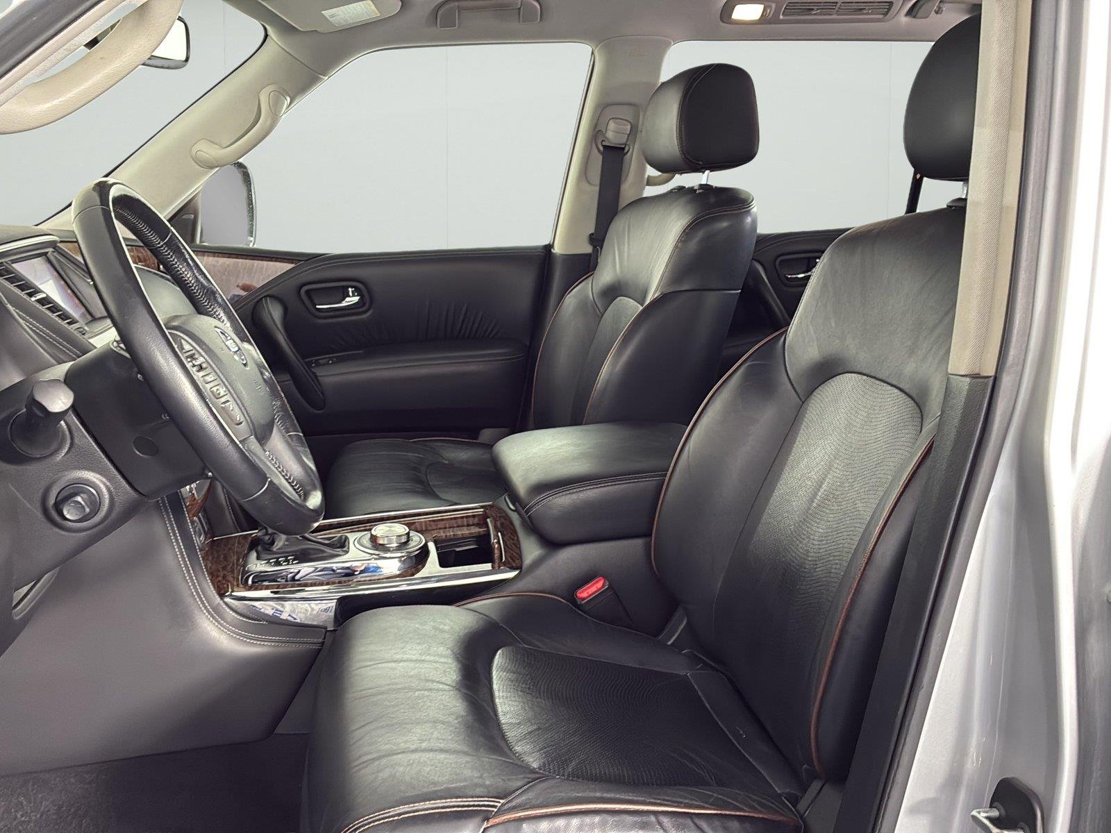 Used 2019 Brilliant Silver Metallic Nissan SL image 9