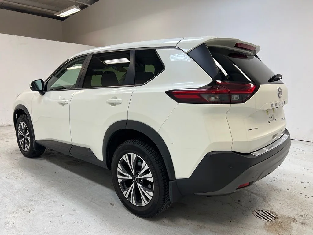 Used 2023 White Nissan SV image 11