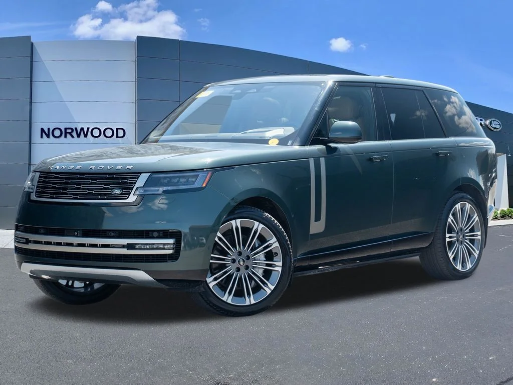 2023 Land Rover Range Rover 4.4 SE SWB's photo