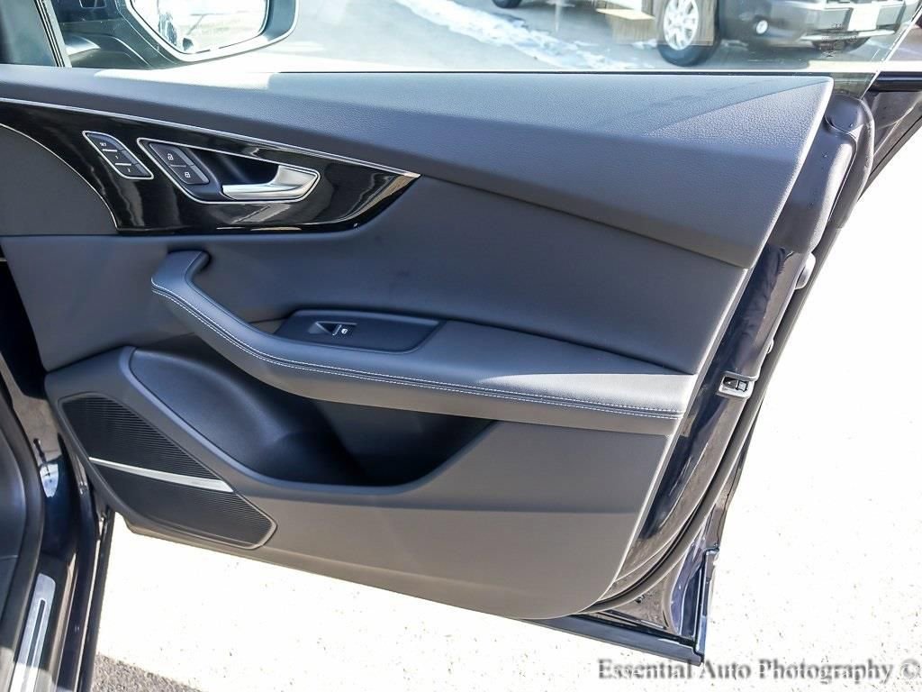 2024 AUDI Q8 - Image 26