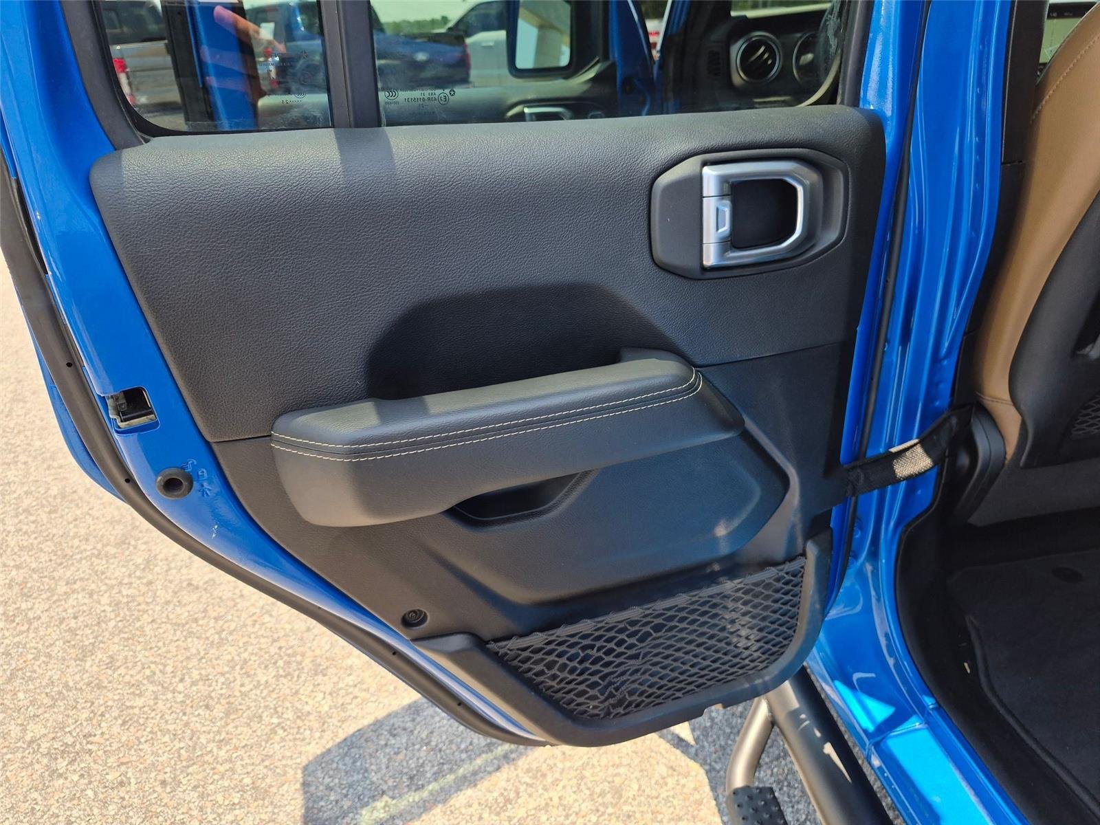 Used 2021 Hydro Blue Pearlcoat Jeep Unlimited Rubicon image 24