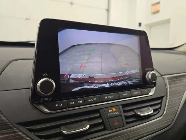 Used 2020 Scarlet Ember Nissan 2.5 SL image 23