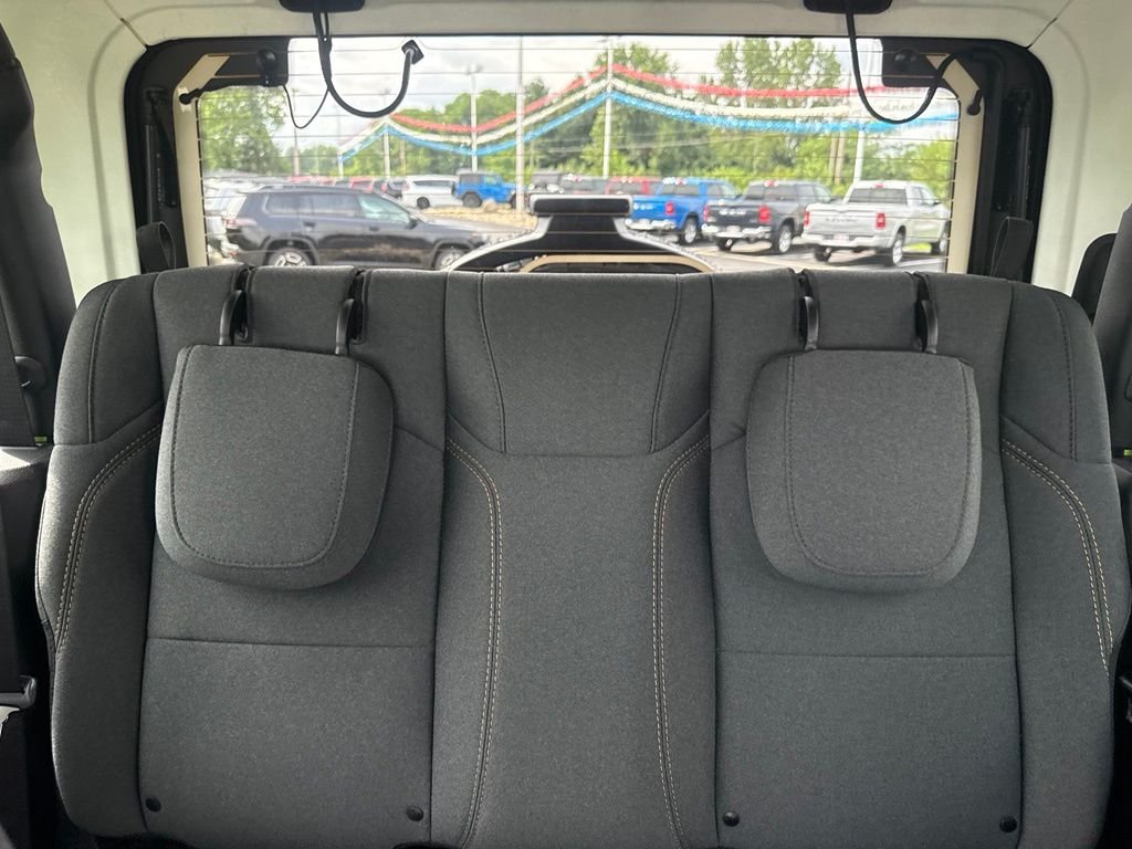 2026 Jeep Wrangler 2-Door Willys - Photo 29