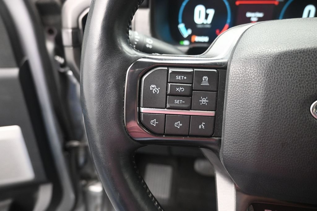 Used 2023 Silver Ford Platinum image 7