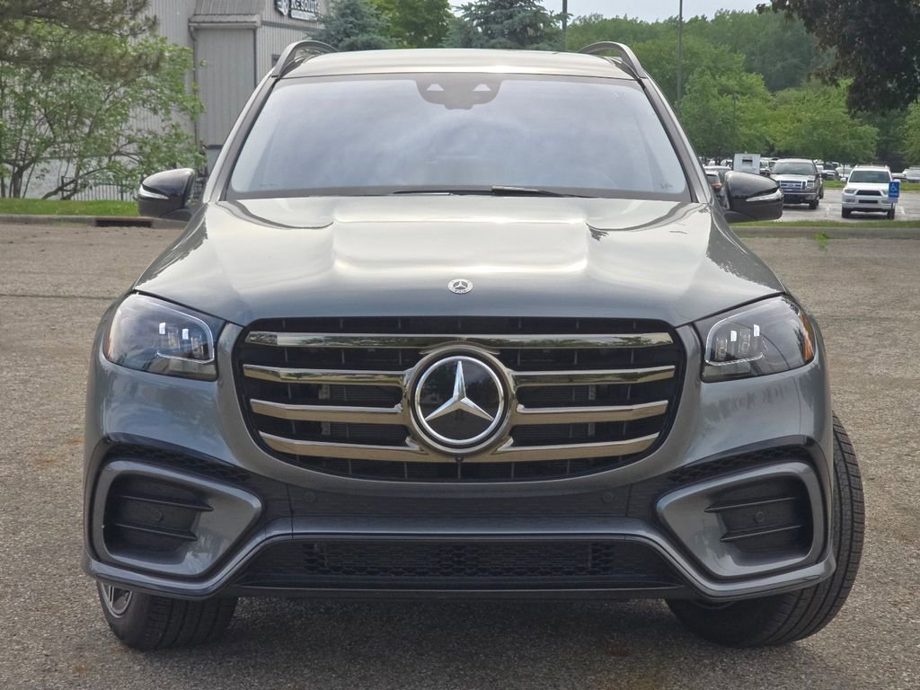 New 2026 Selenite Grey Metallic Mercedes-Benz GLS 450 image 51