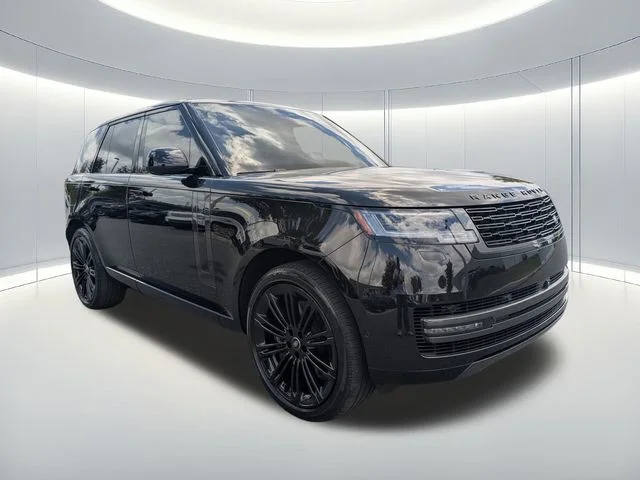 Used 2025 Black Land Rover SE image 7