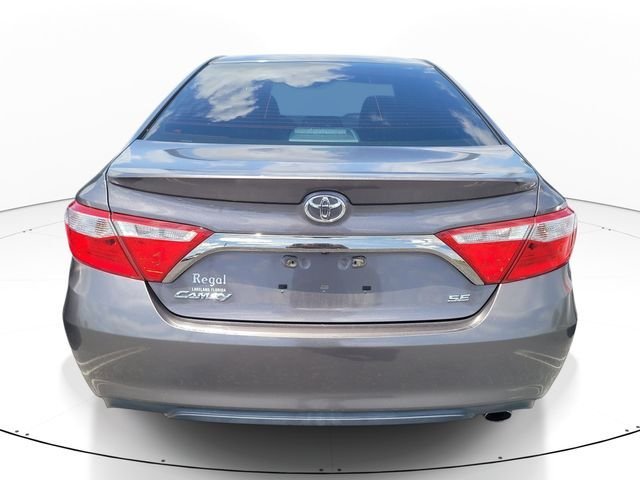 Used 2016 Gray Toyota SE image 4