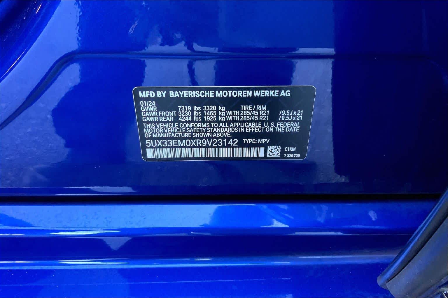 Certified Used 2024 Marina Bay Blue Metallic BMW M60i image 35