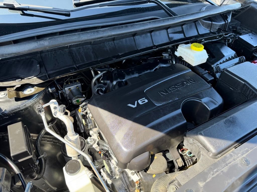 Used 2023 Gray Nissan SL image 40