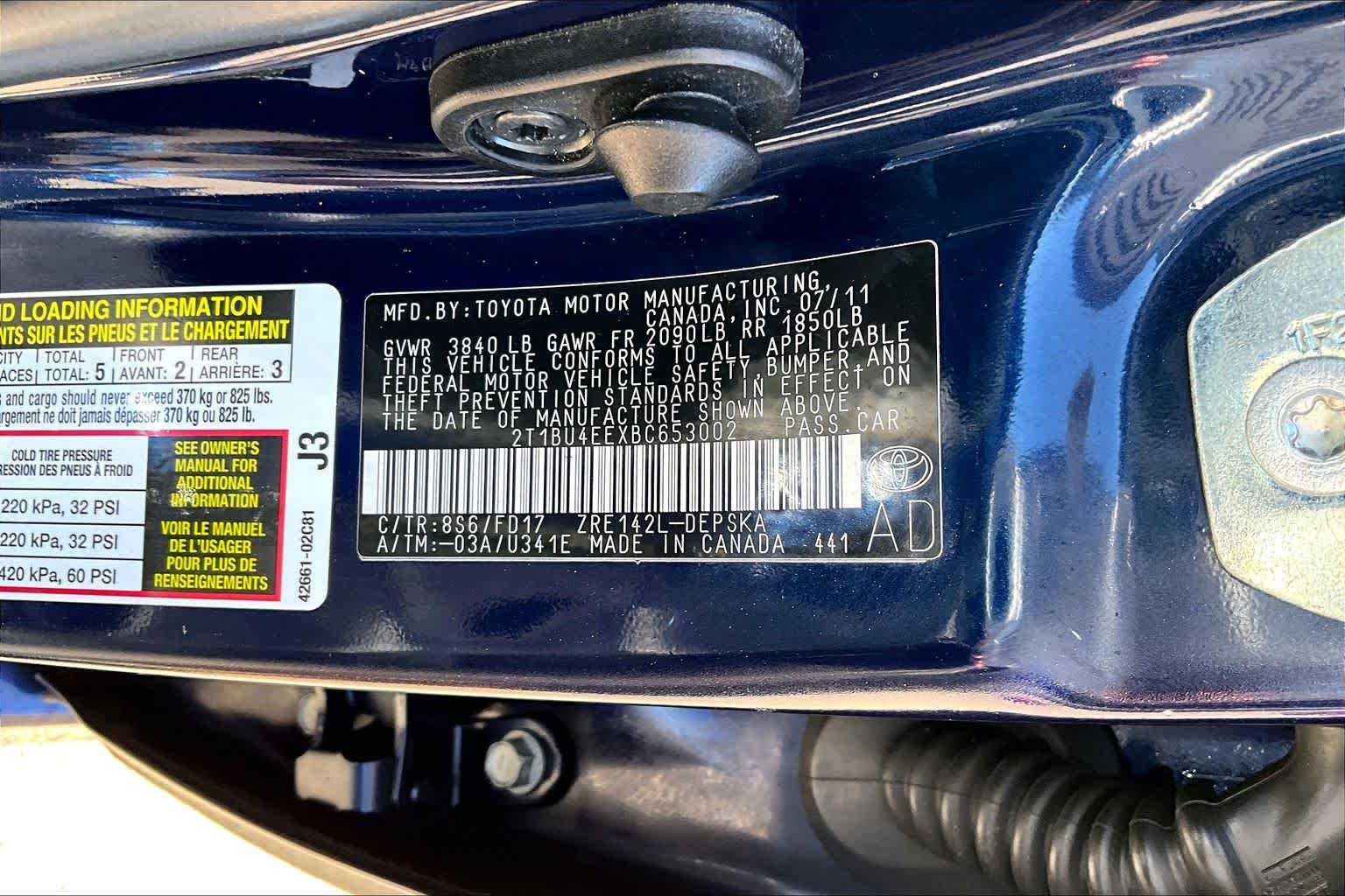 Used 2011 Nautical Blue Metallic Toyota LE image 36
