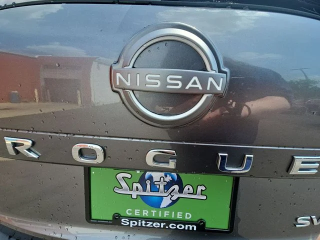 Used 2023 Gray Nissan SV image 33