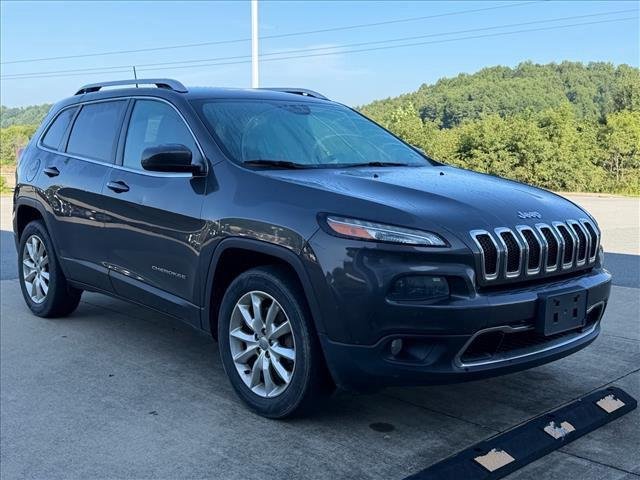 Used 2016 Granite Crystal Metallic Clearcoat Jeep Limited image 13